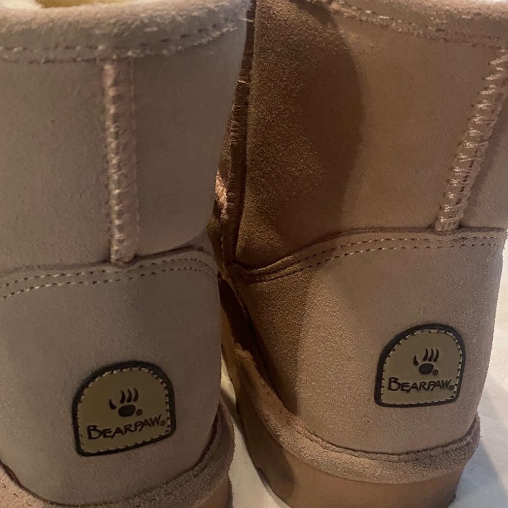BearPaw Light Brown Suede Boots